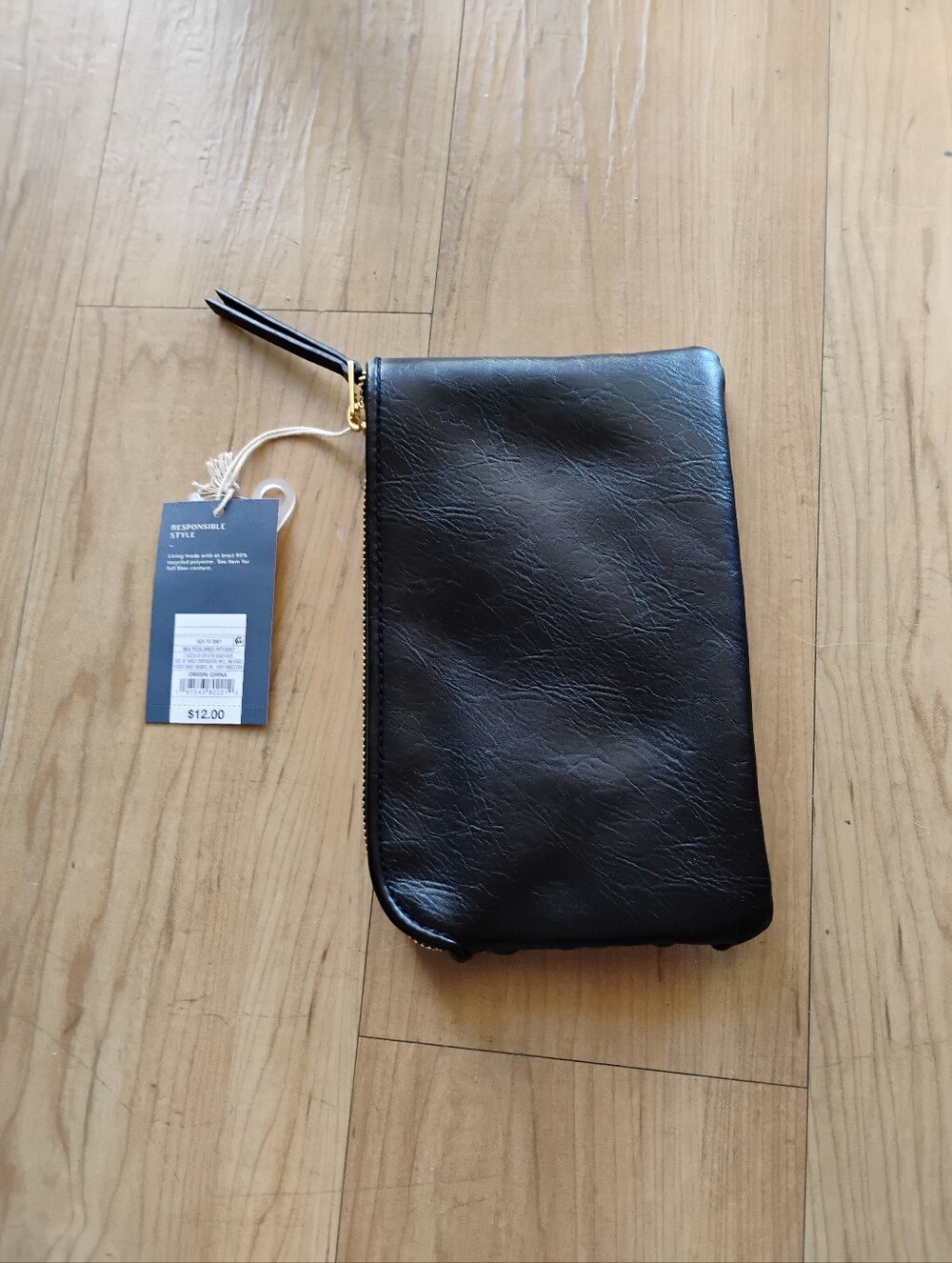 Universal Thread Checker Wristlet - Picture 2 of 4